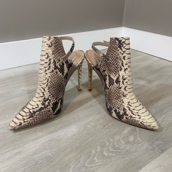 Steve Madden Heels! - Picture 4 of 10